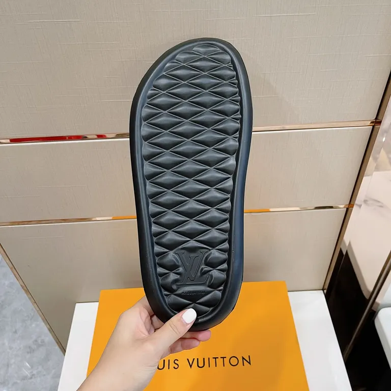 Louis Vuitton Shoe 